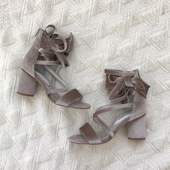 Jeffrey Campbell Shoes - Bnwot Jeffrey Campbell velvet sandals
